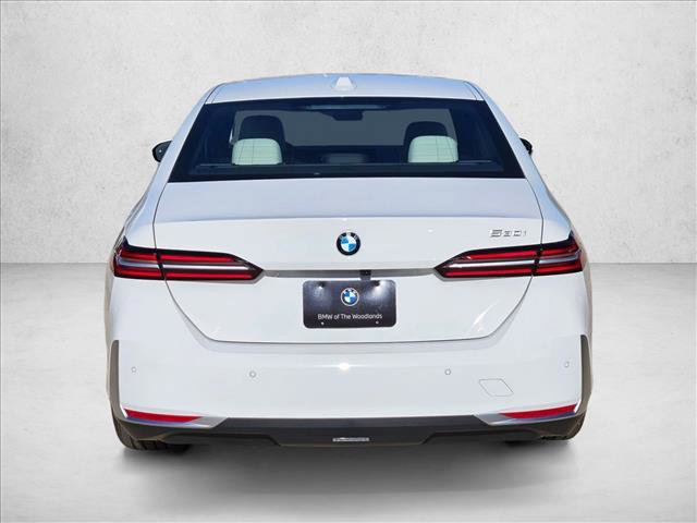 Used 2026 BMW 530i w/ Premium Package image 6