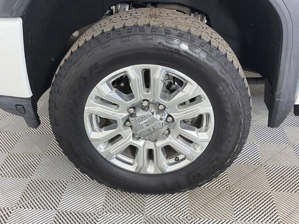 Used 2023 GMC Sierra 2500 Denali w/ Denali Ultimate Package image 8