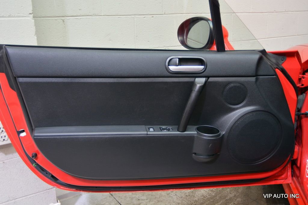 Used 2007 MAZDA MX-5 Miata Sport w/ Appearance Pkg image 13