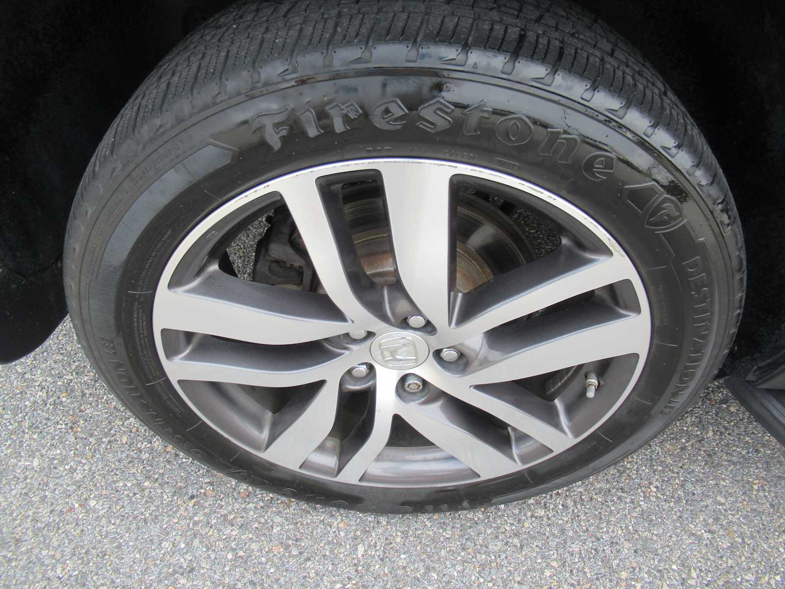 Used 2016 Honda Pilot Touring image 9