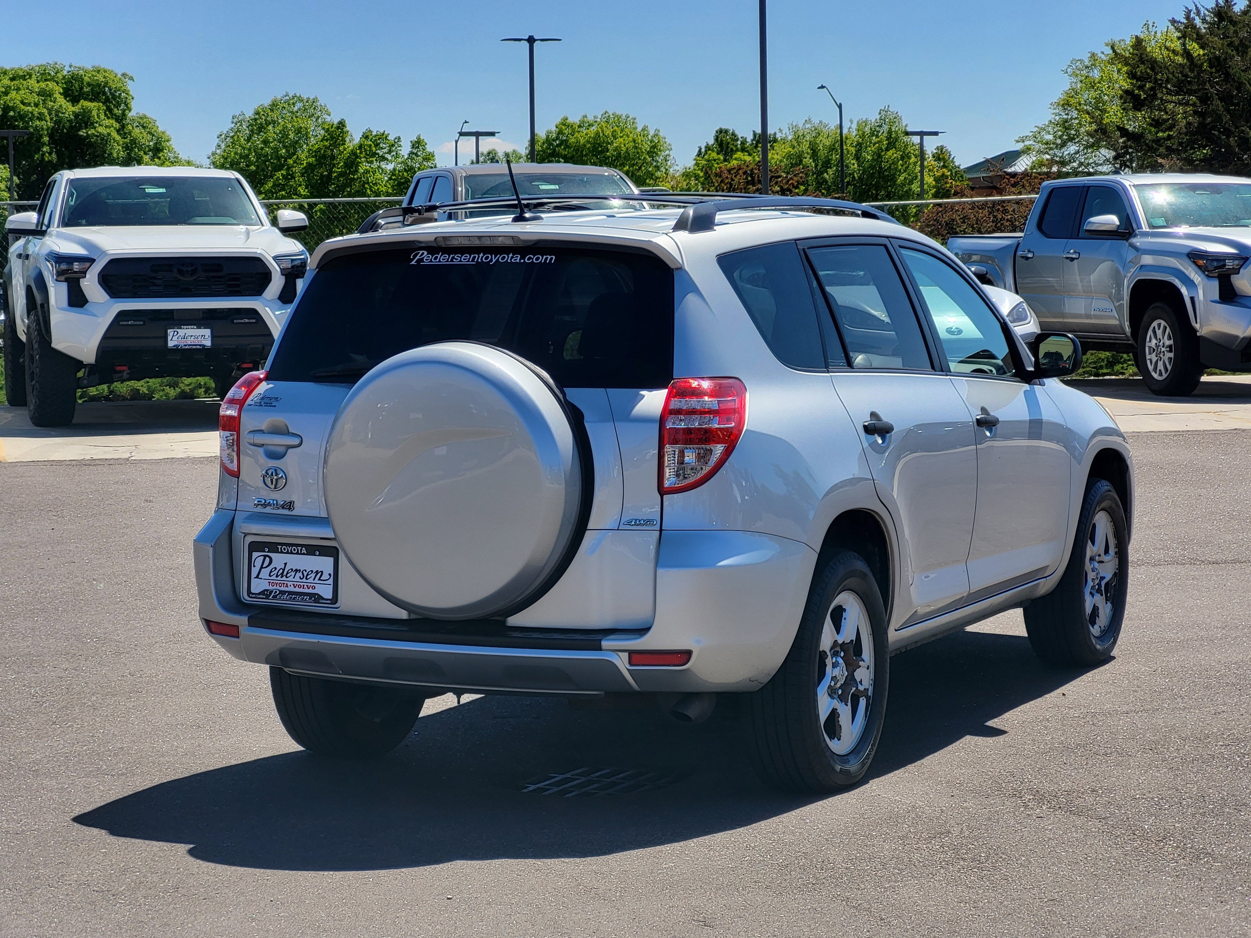 Used 2011 Toyota RAV4 4WD w/ Base L4 Extra Value Pkg image 2