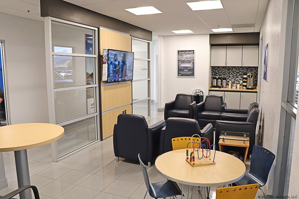 Used 2025 Toyota RAV4 LE image 45