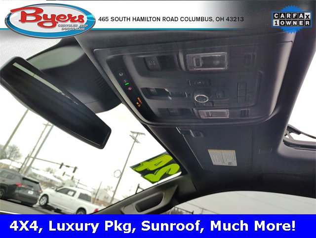 Used 2024 Chevrolet Suburban RST w/ Luxury Package image 30