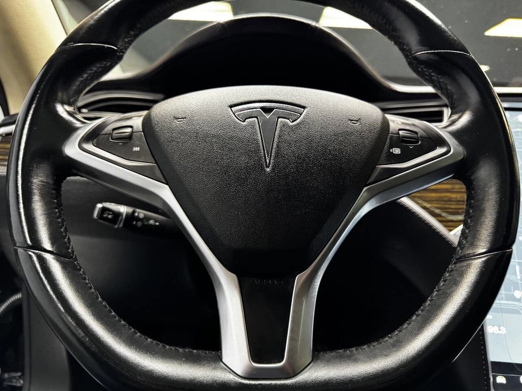 Used 2015 Tesla Model S P85D image 22