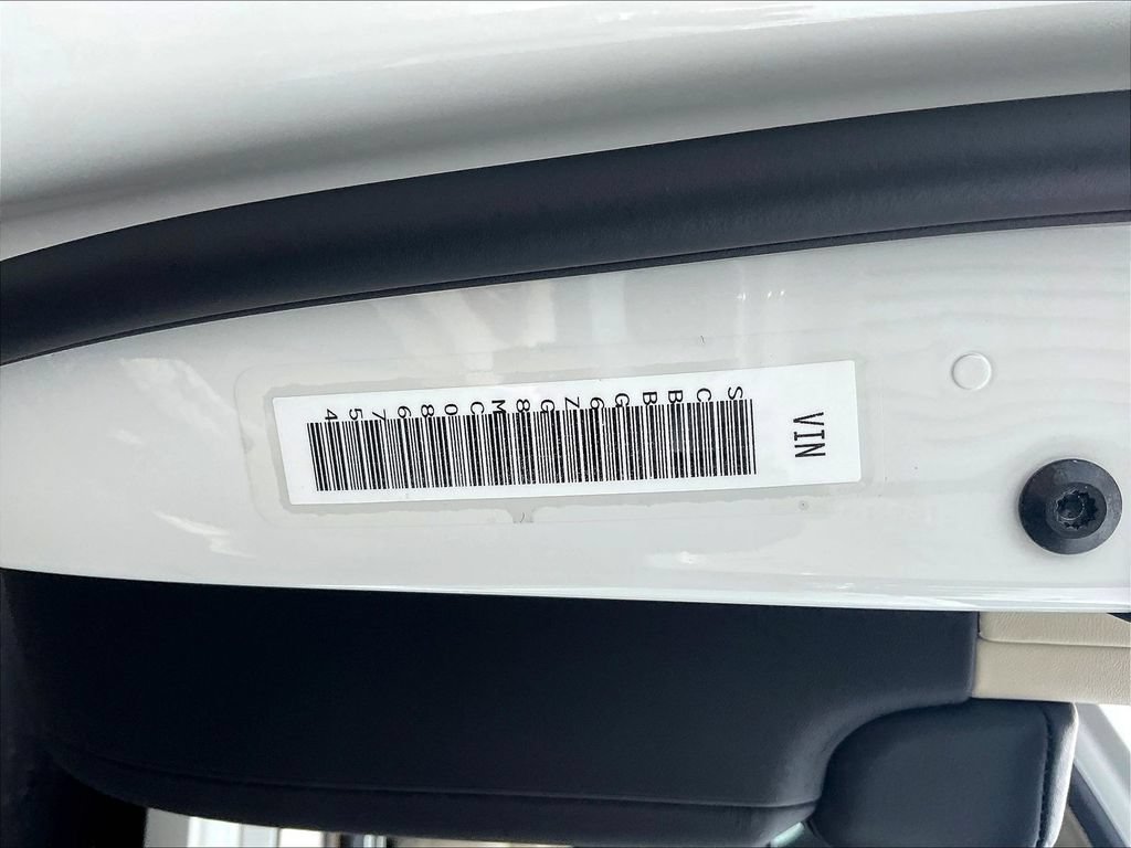 Used 2021 Bentley Flying Spur V8 AWD/4WD image 17