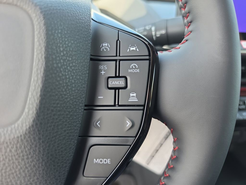 New 2026 Toyota Prius Plug-In Hybrid FWD image 18