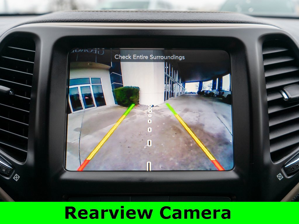 Used 2018 Jeep Cherokee Limited image 22