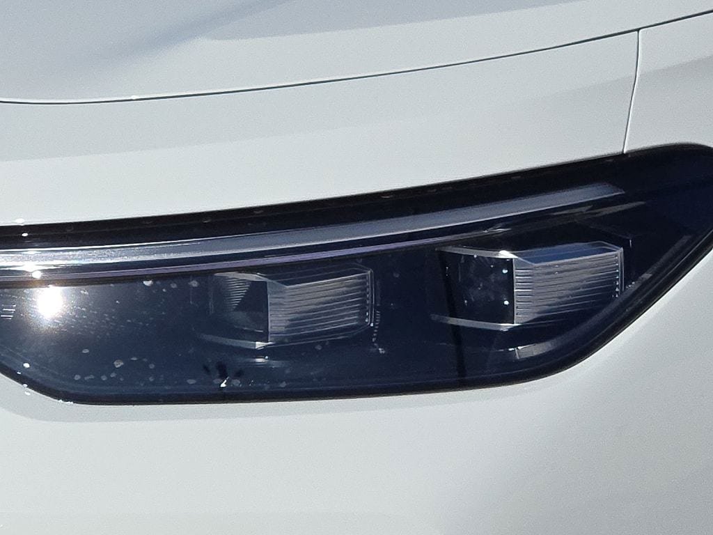 New 2026 Volkswagen Tiguan S FWD image 7