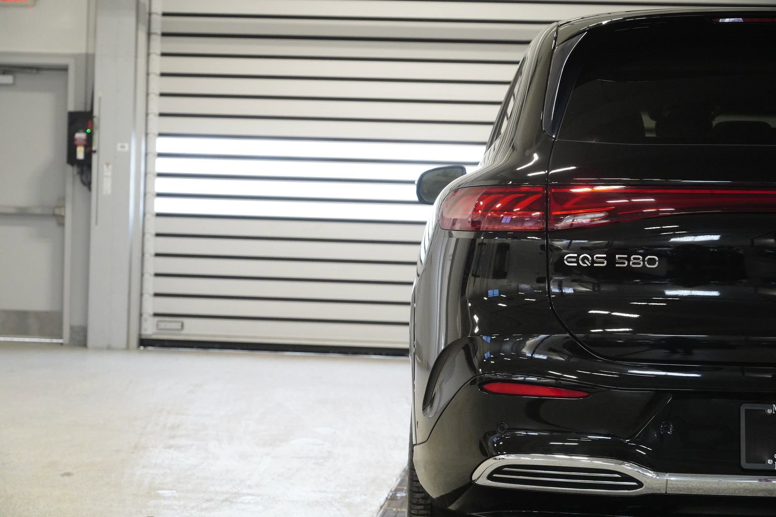 Certified 2023 Mercedes-Benz EQS 580 4MATIC SUV image 10