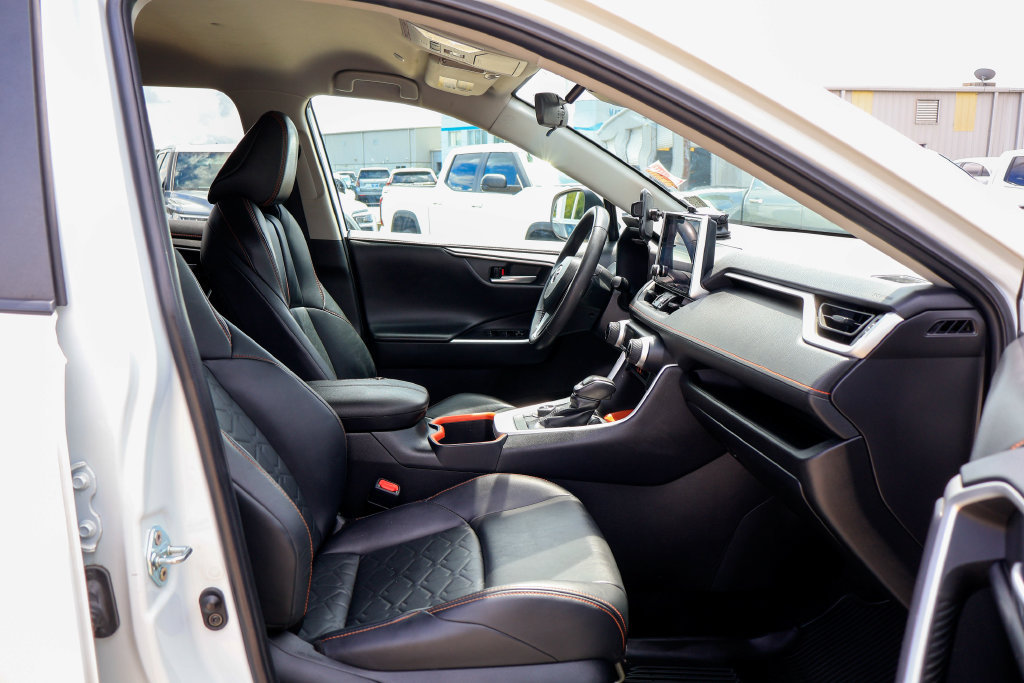 Used 2023 Toyota RAV4 Adventure AWD/4WD image 10