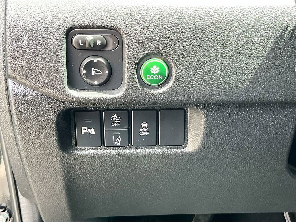 Used 2025 Honda Passport EX-L image 10