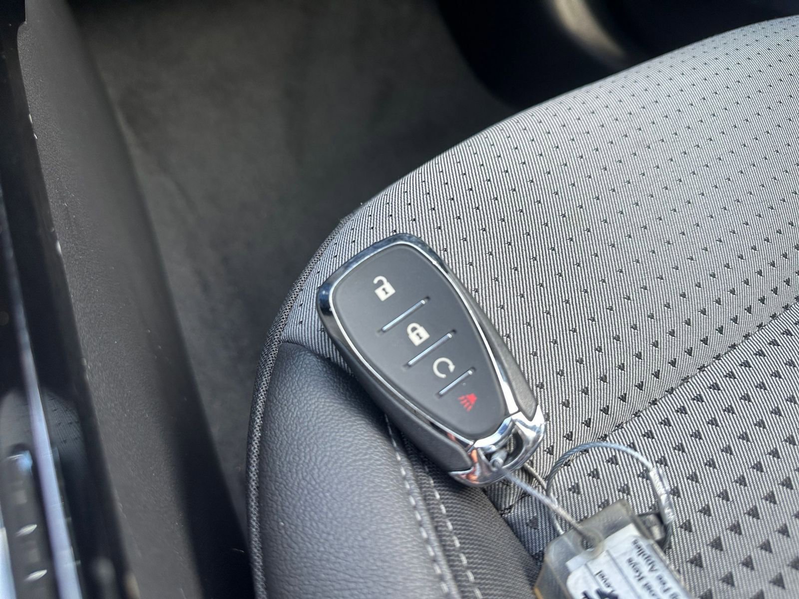 Used 2025 Chevrolet Trax LT image 21