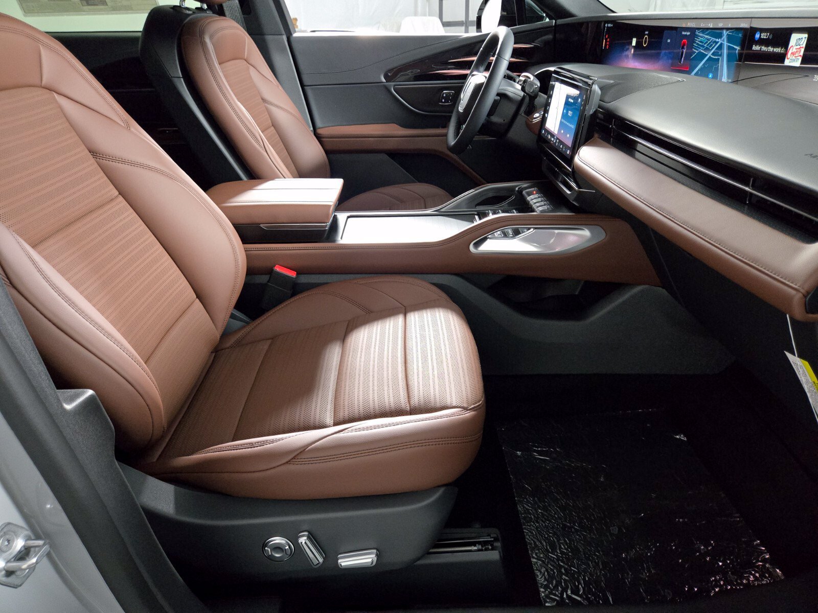 New 2026 Lincoln Nautilus Reserve w/ Jet Appearance Package AWD/4WD image 20