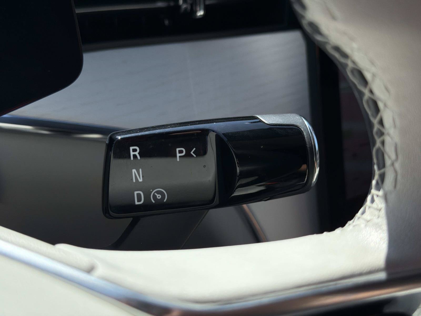 Certified 2025 Volvo EX90 Ultra AWD/4WD image 11