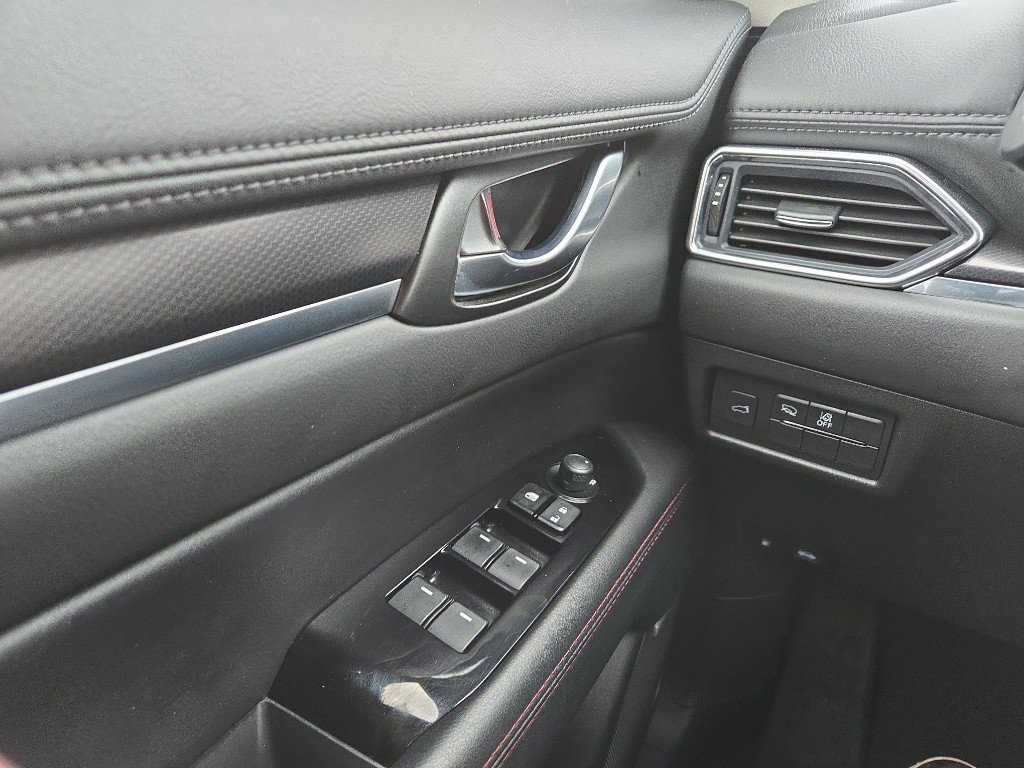 Used 2024 MAZDA CX-5 Carbon Edition image 21