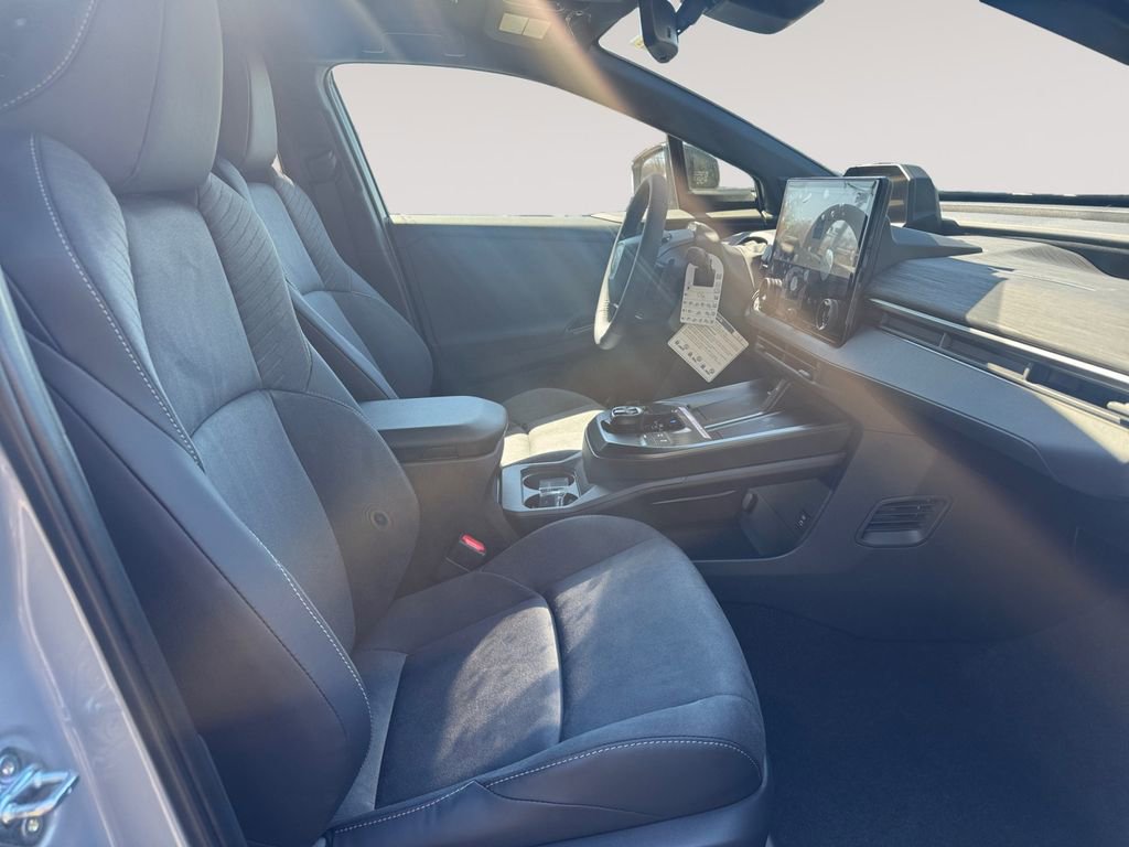 New 2026 Toyota C-HR image 15