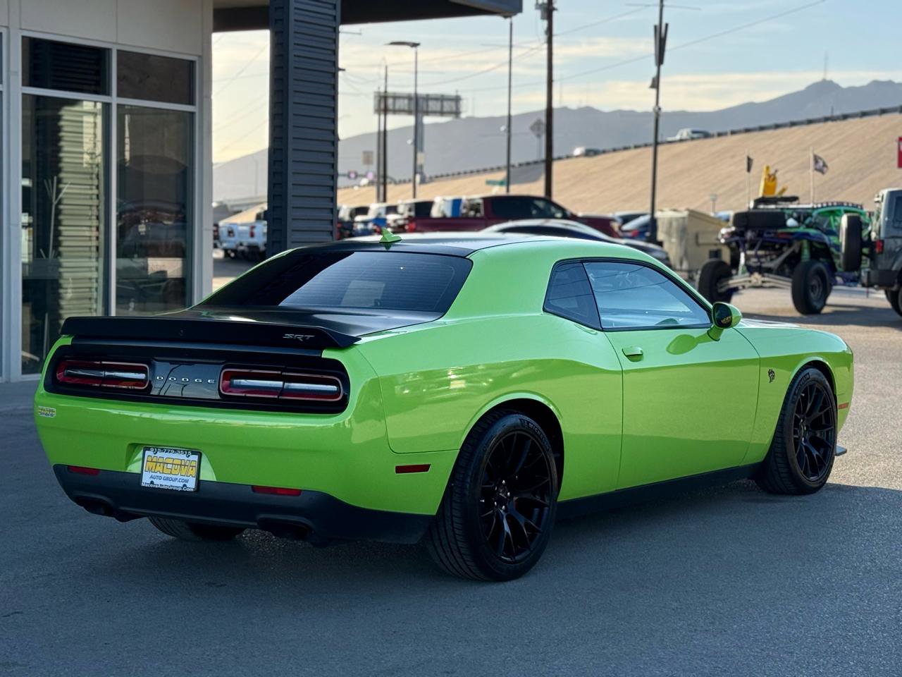 Used 2015 Dodge Challenger SRT Hellcat image 7