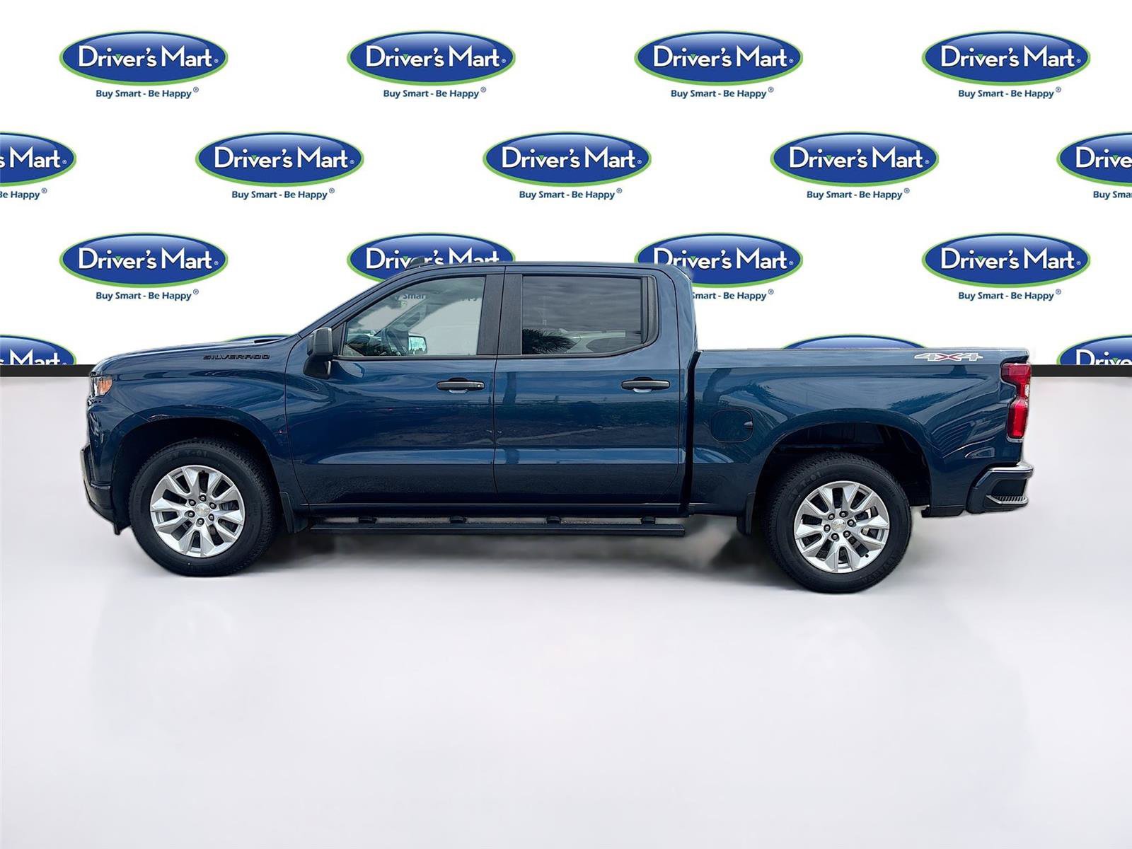 Used 2021 Chevrolet Silverado 1500 Custom w/ LPO, Dark Essentials Package AWD/4WD image 4