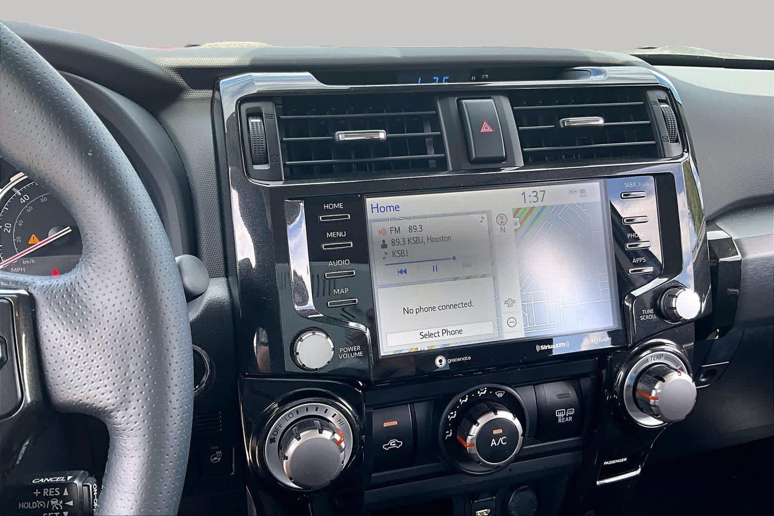 Used 2023 Toyota 4Runner TRD Off-Road Premium w/ Moonroof Package AWD/4WD image 6