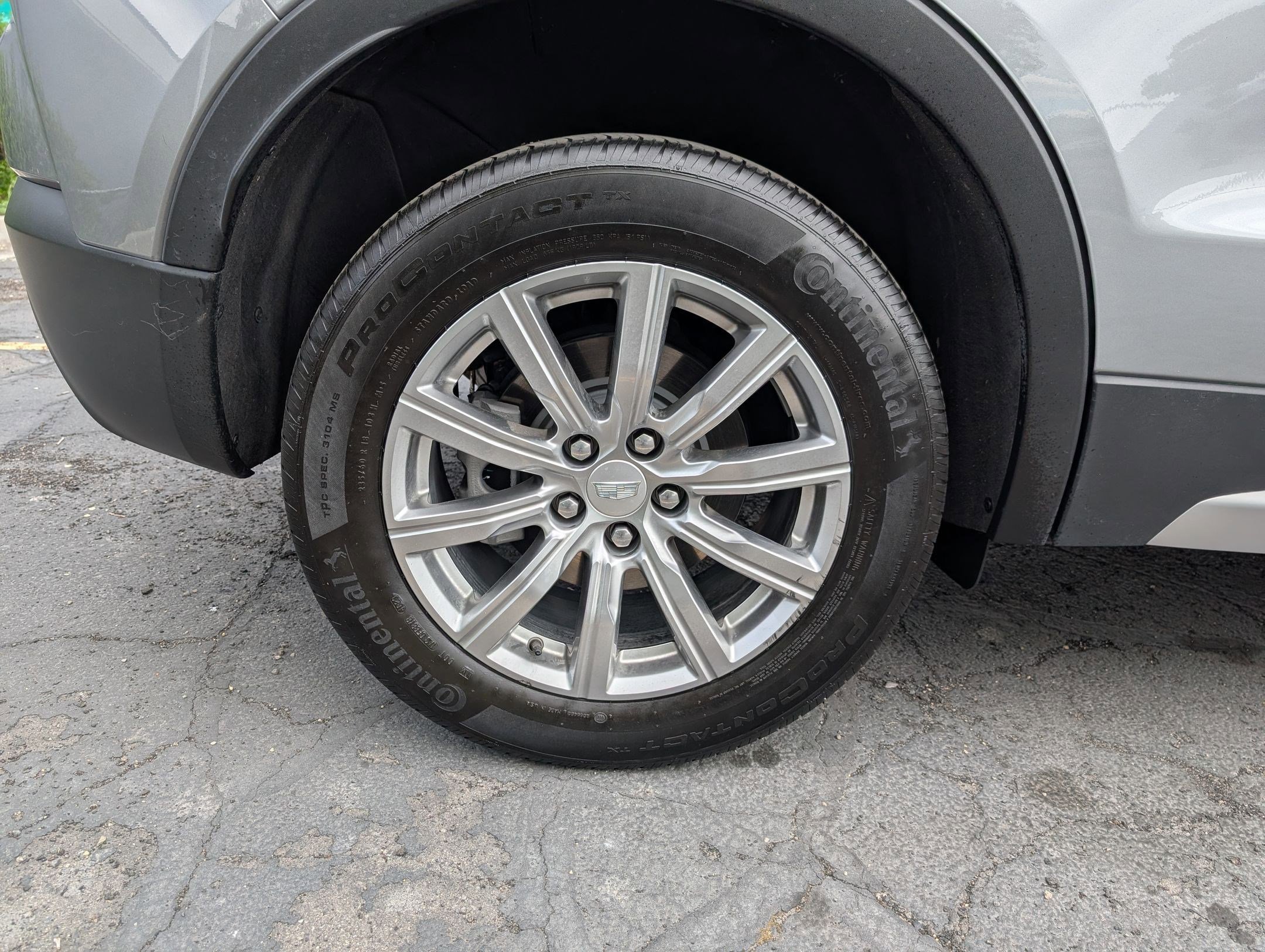 Certified 2023 Cadillac XT4 Premium Luxury w/ Cold Weather Package image 13