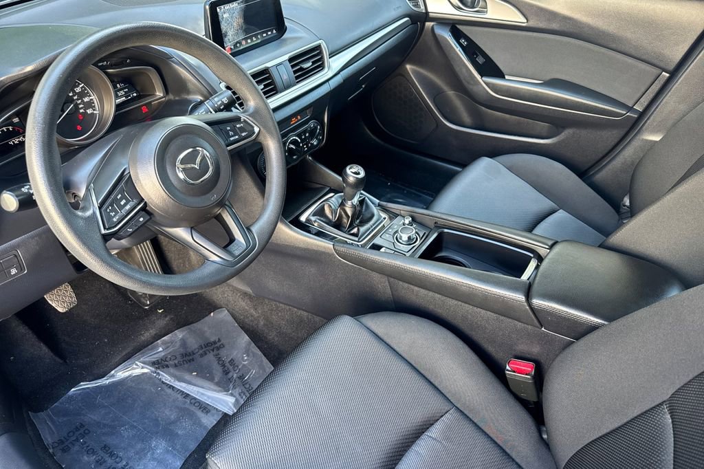 Used 2018 MAZDA MAZDA3 Sport FWD image 9