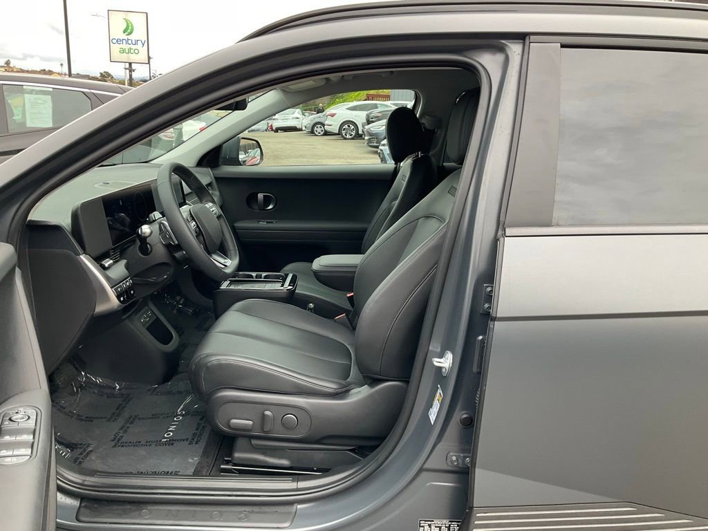 Used 2025 Hyundai Ioniq 5 SEL image 15