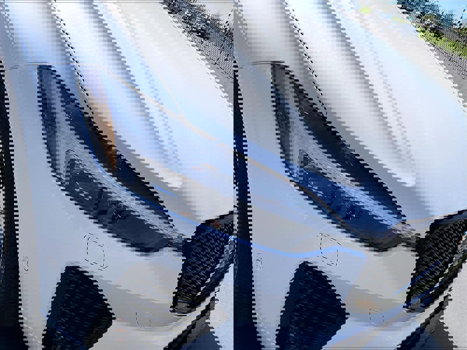 New 2026 Volvo XC60 T8 Plus w/ Protection Package Premier image 32