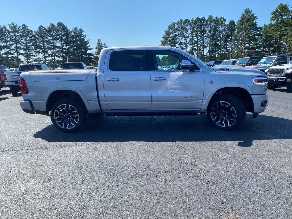 New 2027 RAM 1500 Laramie Longhorn AWD/4WD image 4