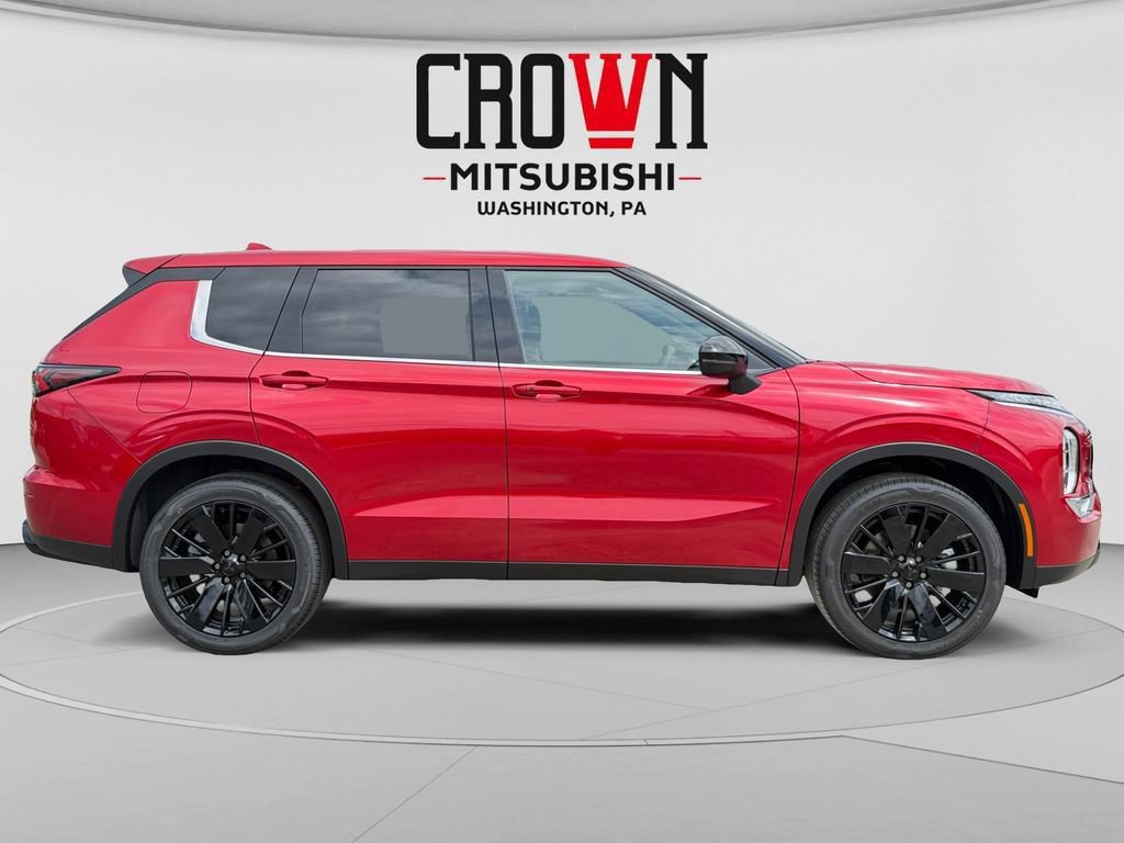 New 2026 Mitsubishi Outlander LE AWD/4WD image 2
