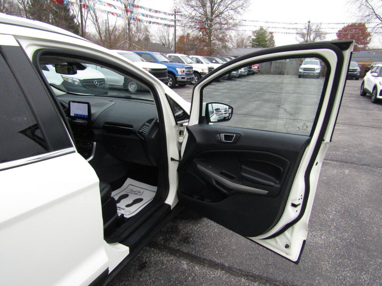 Used 2021 Ford EcoSport Titanium AWD/4WD image 26