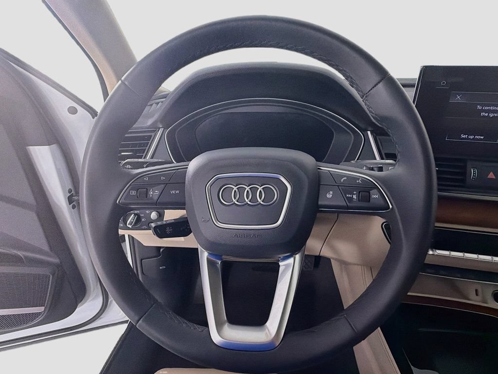 Used 2023 Audi Q5 2.0T Prestige w/ Prestige Package AWD/4WD image 11
