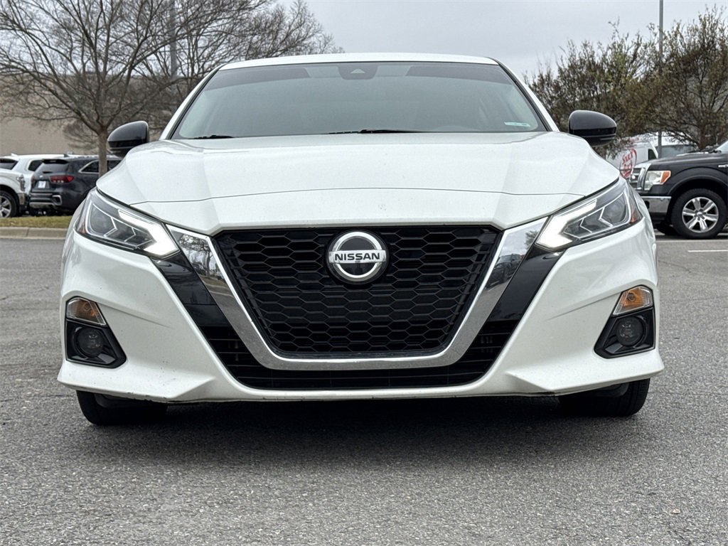 Used 2022 Nissan Altima 2.5 SR w/ Midnight Edition Package image 5