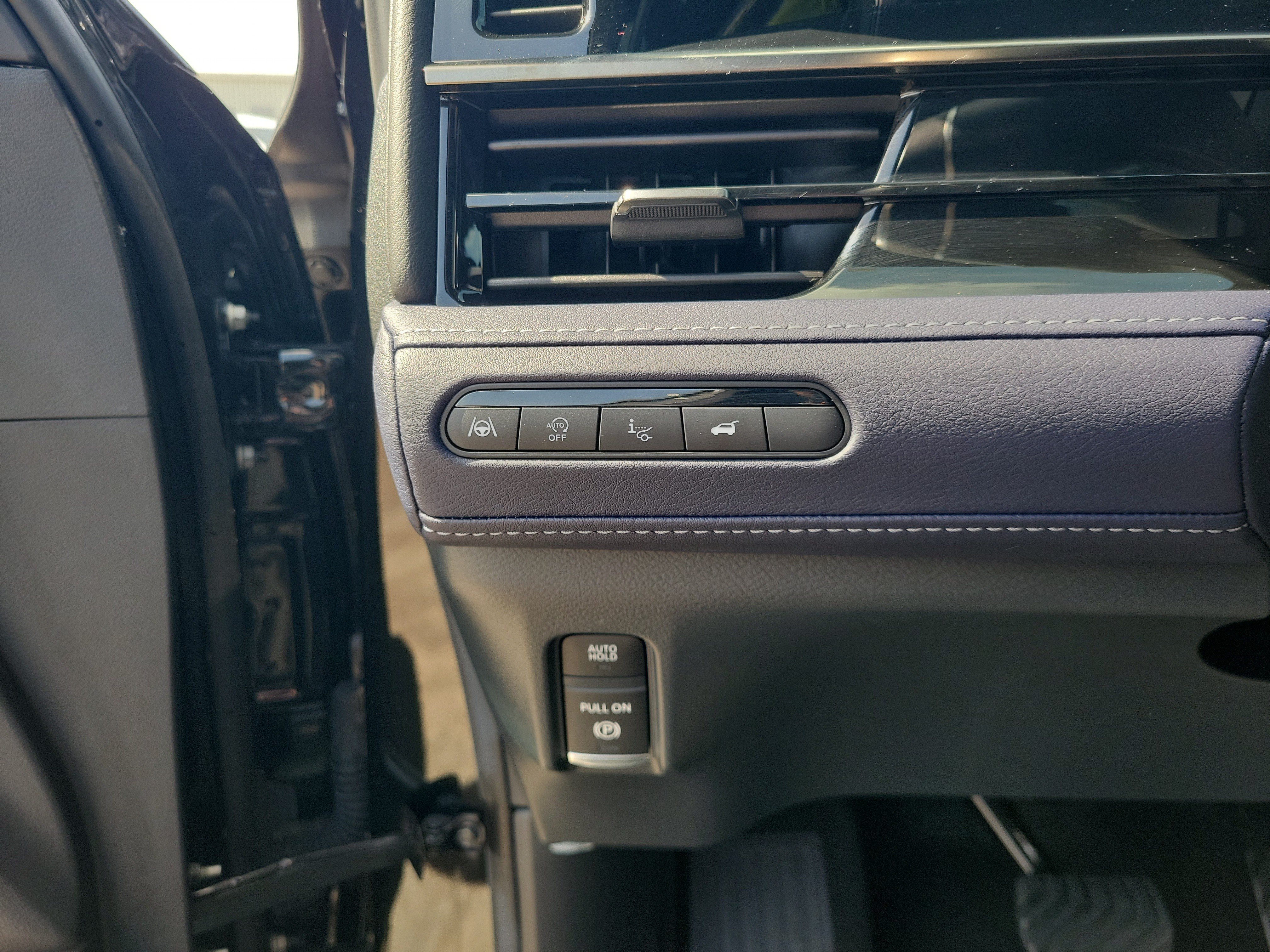 Used 2026 INFINITI QX80 4WD w/ Sport Exterior Package image 22