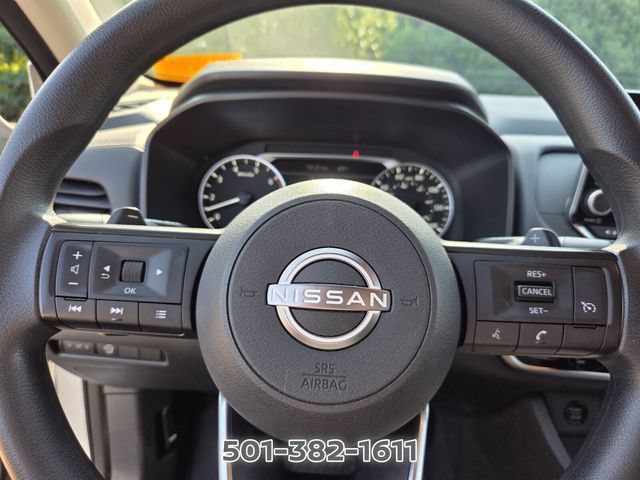 Used 2024 Nissan Rogue S AWD/4WD image 23
