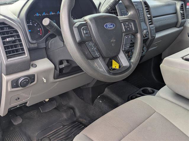 Used 2017 Ford F250 XL w/ Power Equipment Group AWD/4WD image 9