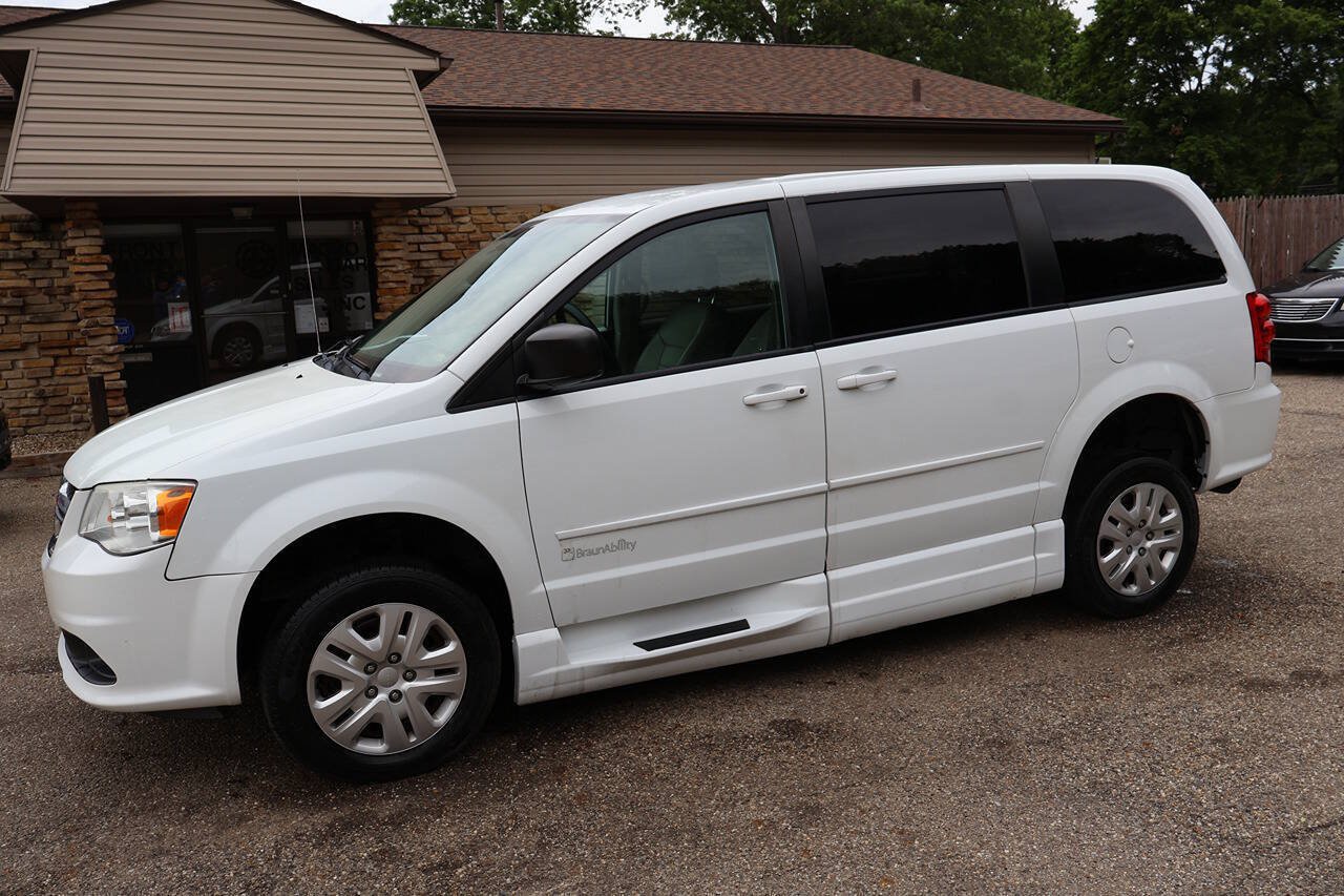 Used 2017 Dodge Grand Caravan SE w/ Power Window Group FWD image 10
