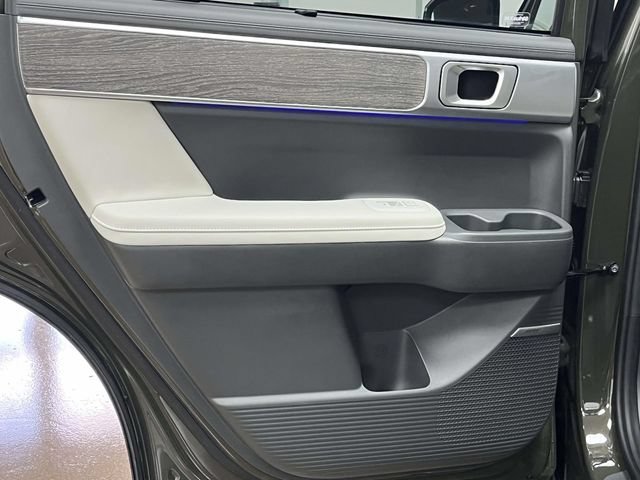 Certified 2025 Hyundai Santa Fe Limited FWD image 18