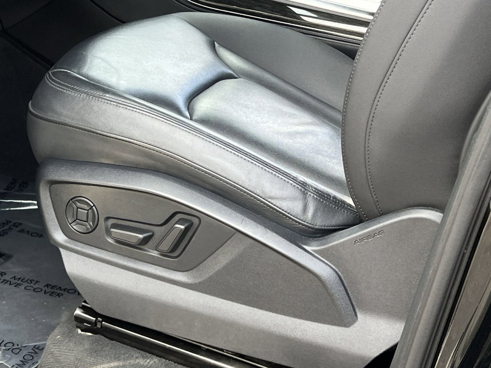 Used 2023 Audi Q7 3.0T Premium Plus image 12