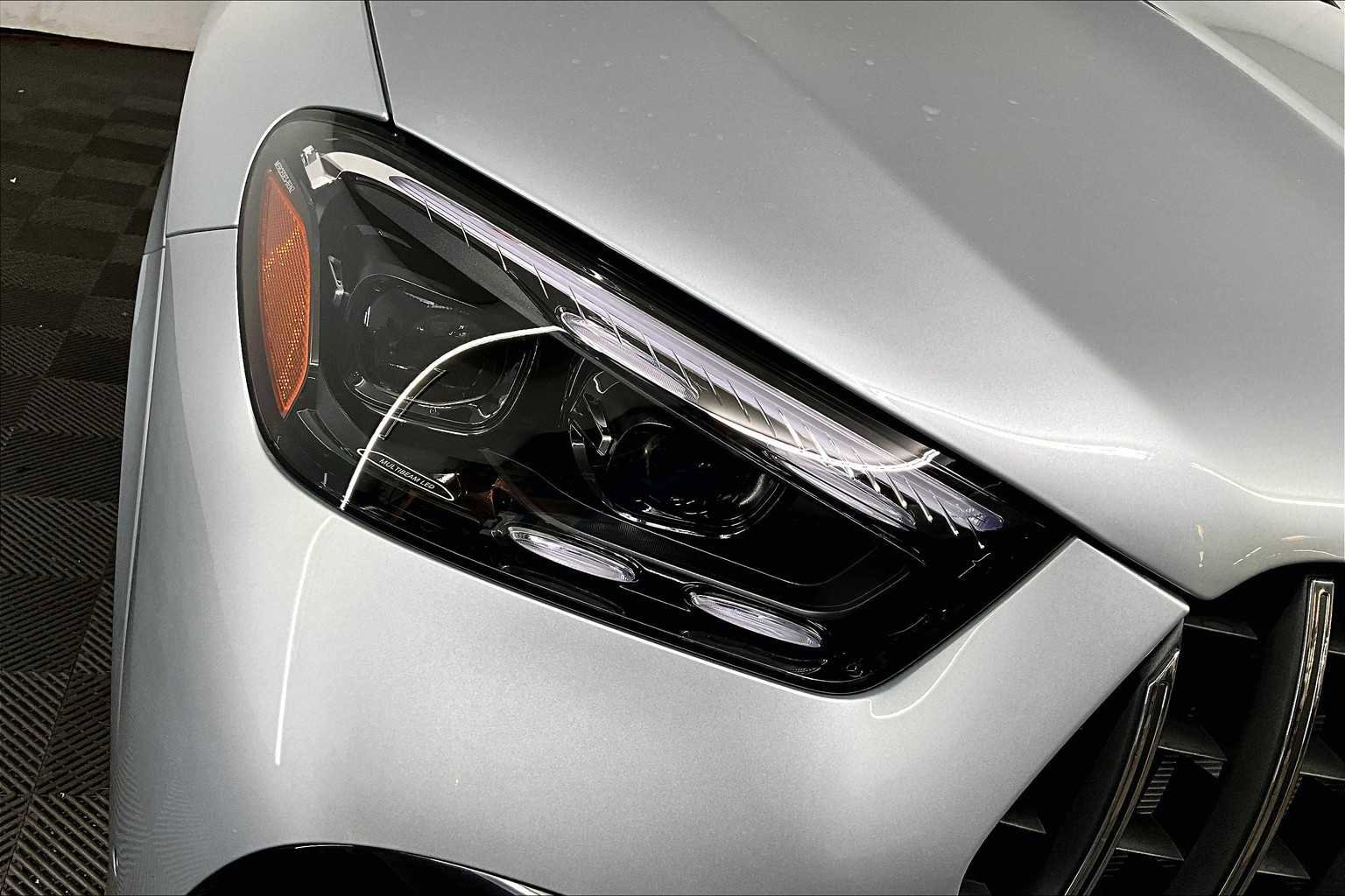 New 2025 Mercedes-Benz GLE 53 AMG AMG GLE 53 image 15