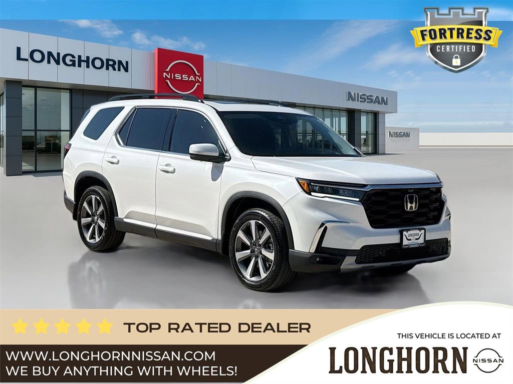 Used 2025 Honda Pilot Elite