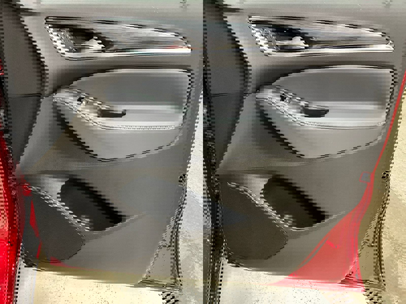 Used 2024 Buick Enclave Essence image 23