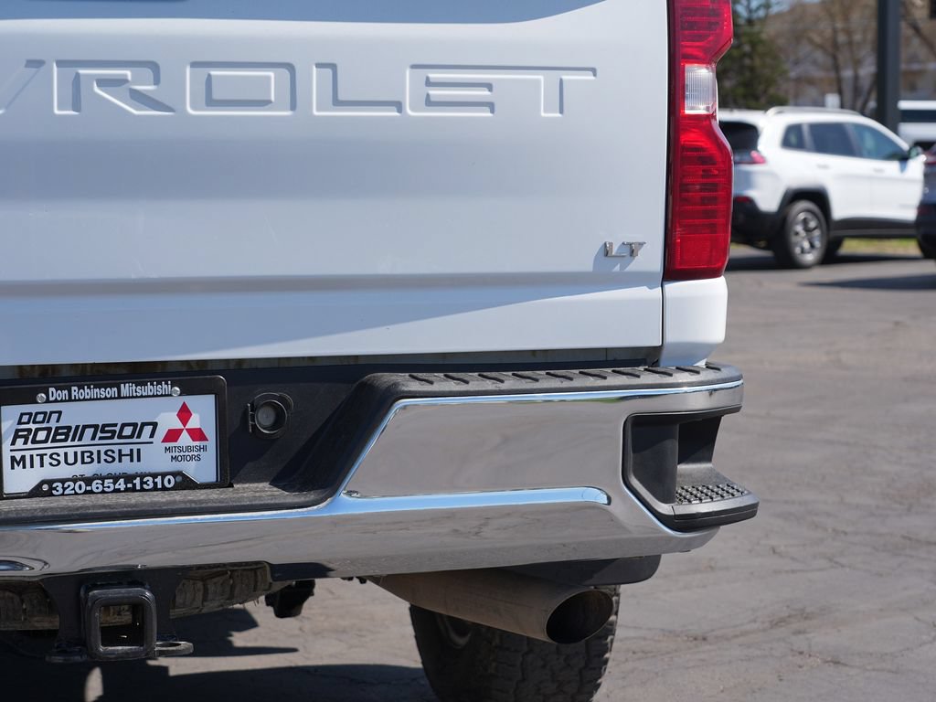 Used 2023 Chevrolet Silverado 2500 LT w/ Convenience Package AWD/4WD image 10