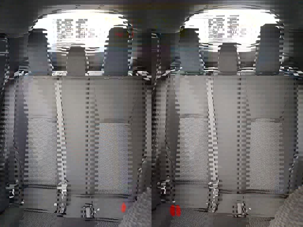 Used 2019 Toyota C-HR XLE image 13