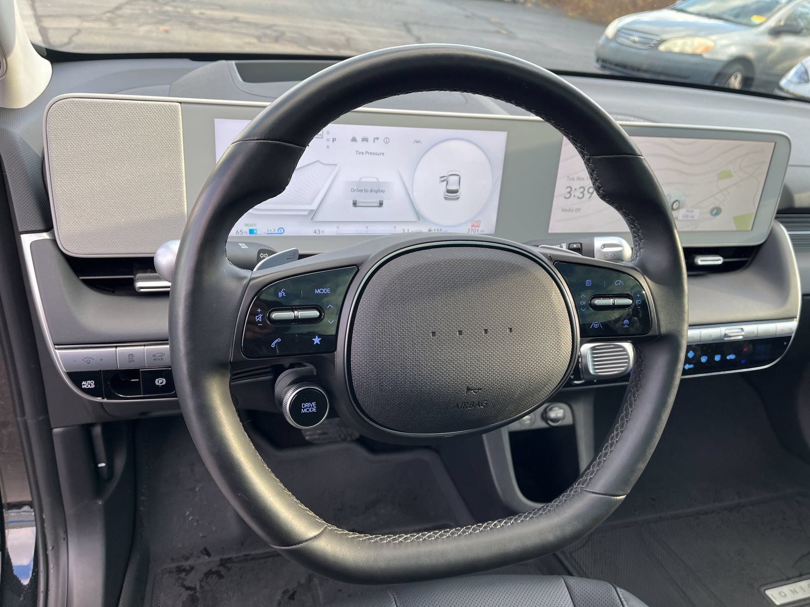 Used 2024 Hyundai Ioniq 5 Limited AWD/4WD image 31