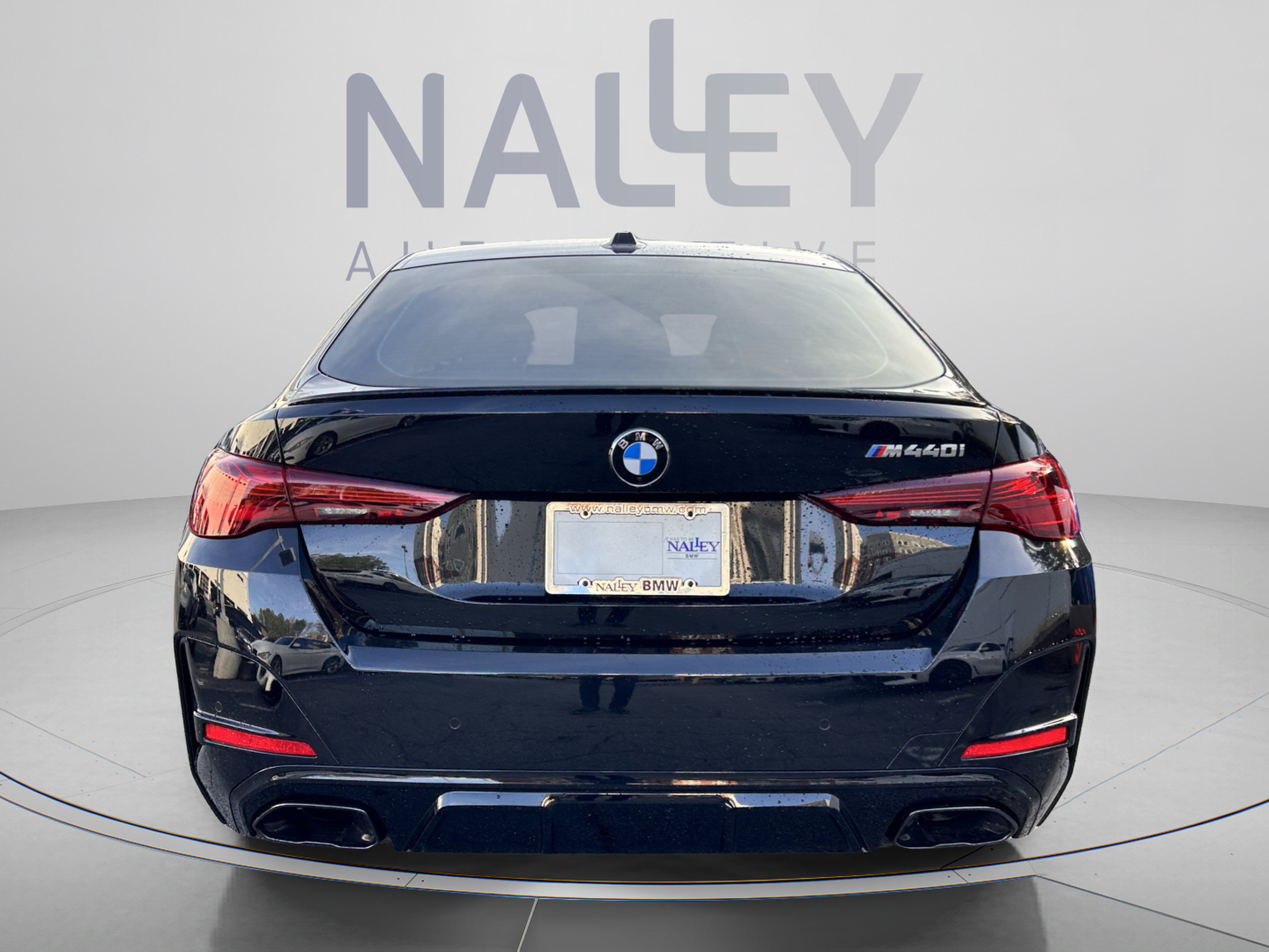 Used 2026 BMW M440i w/ Premium Package RWD image 4