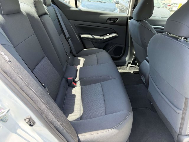 Used 2023 Nissan Altima 2.5 SV w/ SV Premium Package AWD/4WD image 12