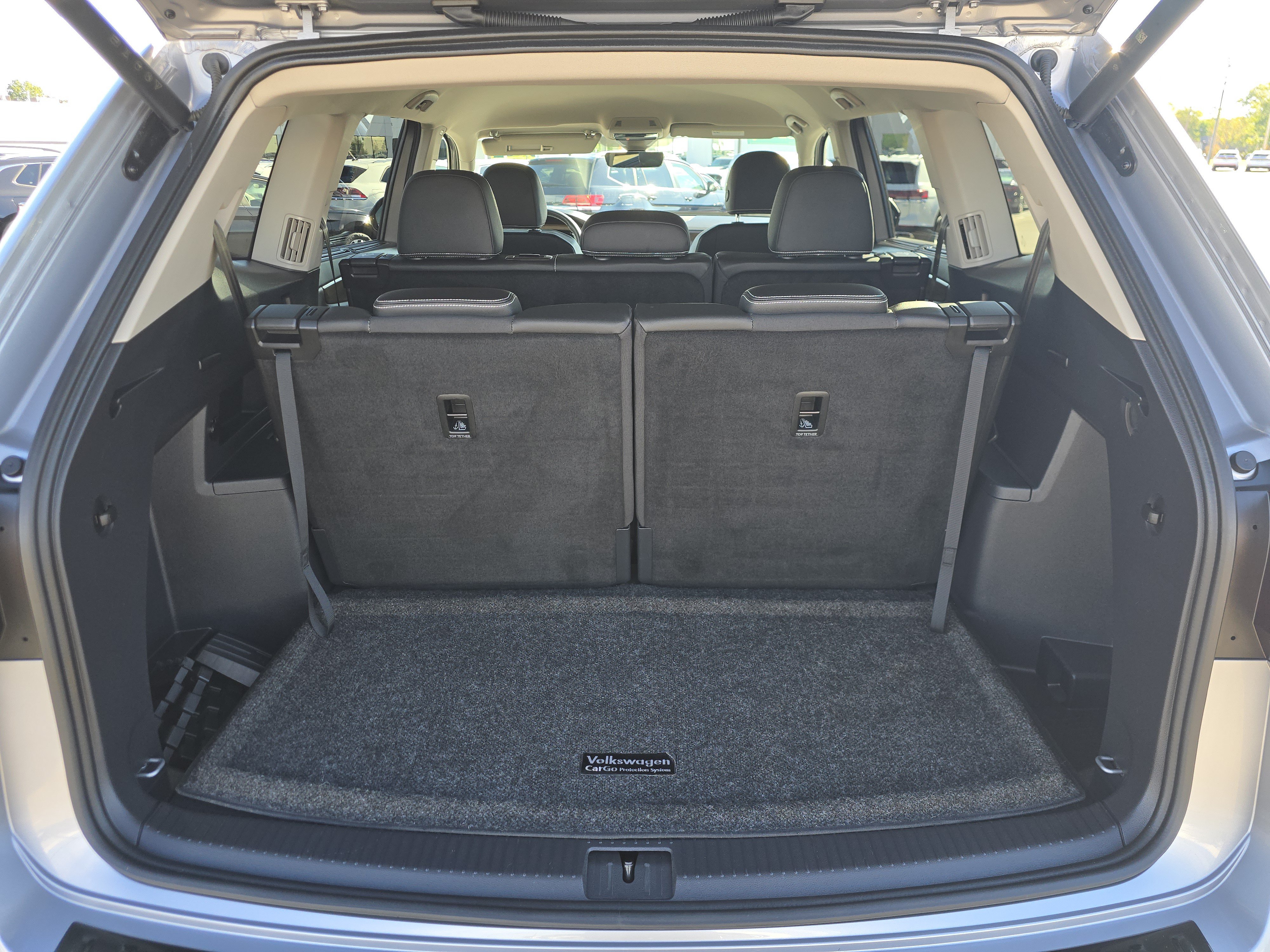 Certified 2025 Volkswagen Atlas SE AWD/4WD image 16