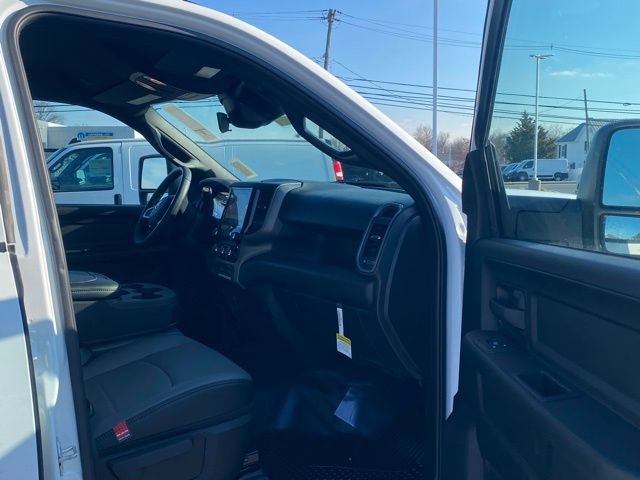 New 2026 RAM 2500 Tradesman w/ Chrome Appearance Group AWD/4WD image 27