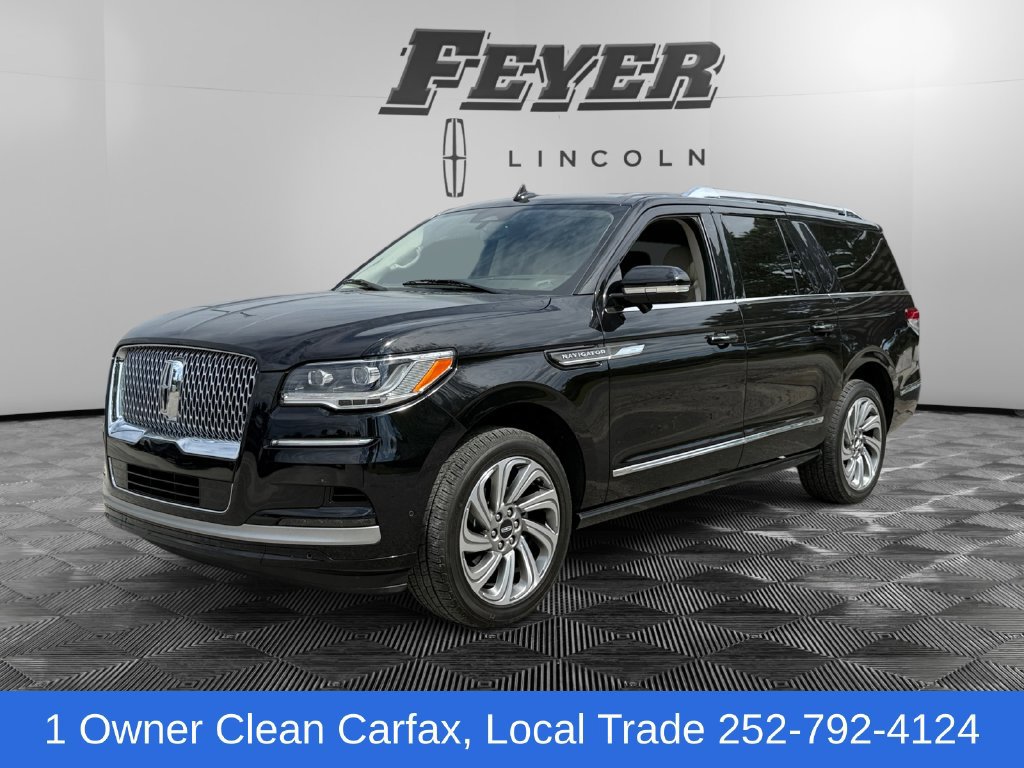 Used 2023 Lincoln Navigator L Reserve AWD/4WD image 1