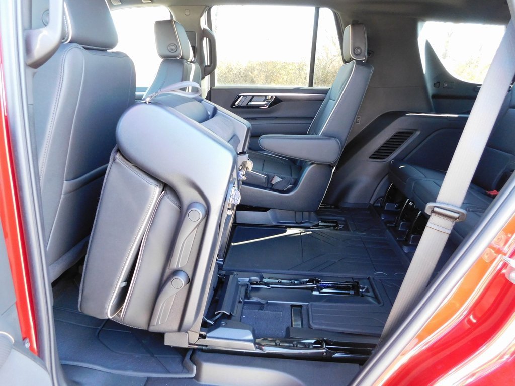 New 2025 Chevrolet Tahoe Premier image 36